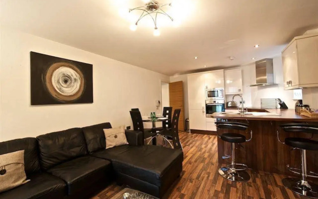 Dreamhouse Apartments Manchester City West