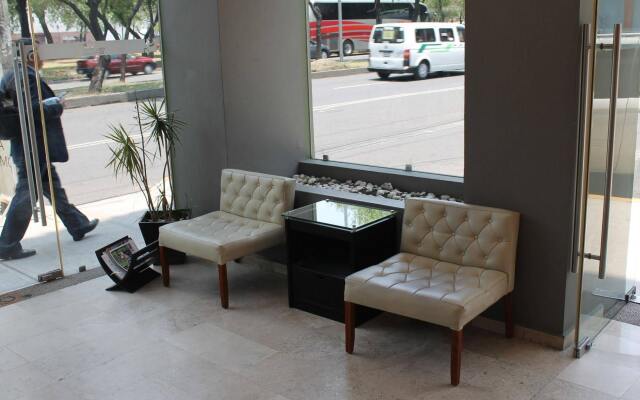 Mini Suites Hotel