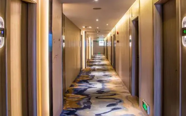 Longyuan Hotel (Dongguan Wanjiang Jiahui Plaza)