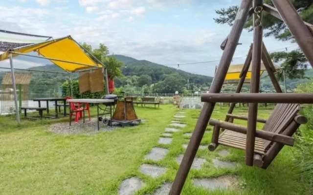 Pocheon Treasure Island Pension