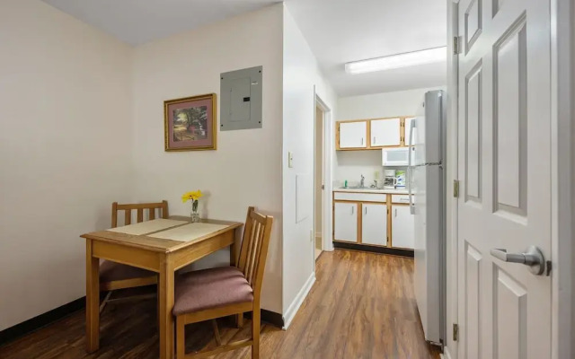 Affordable Suites Hickory/Conover