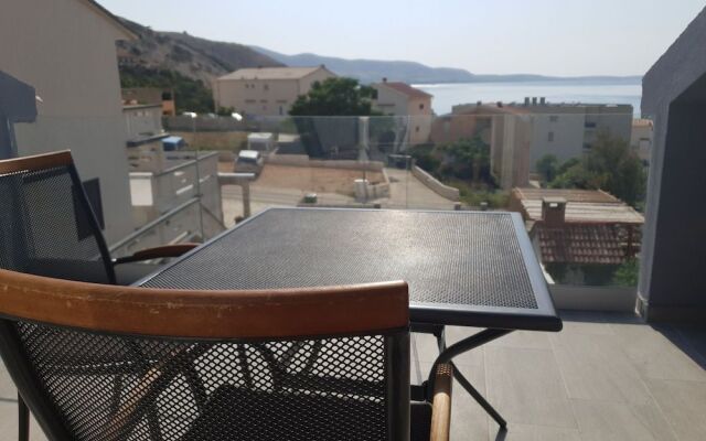 Apartments Dalmatinka Metajna Novalja