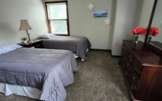 Spacious 3BR Stay Pet Friendly + Wi-fi