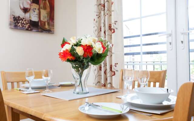 Giles St Gem - Spacious, Near The Shore, Parking