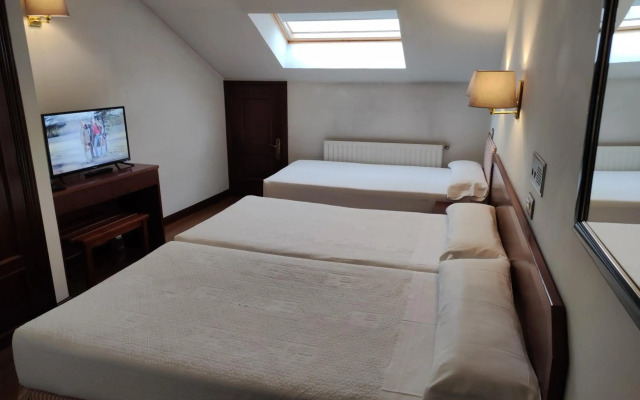 Hotel Compostela Vigo