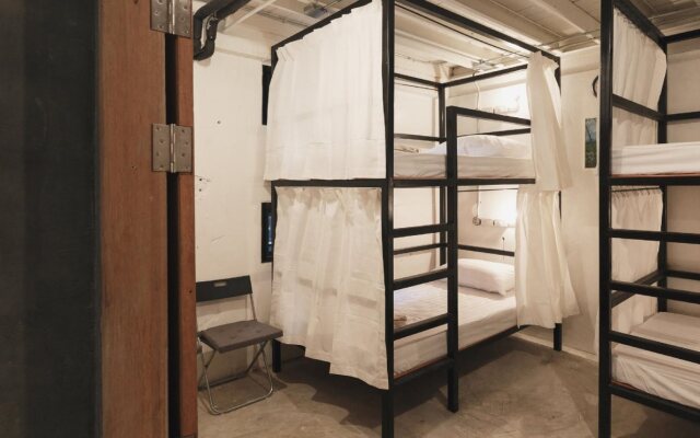 Nivas Siam Hostel