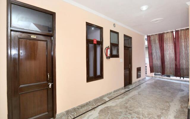 OYO 9599 Vansh Palace