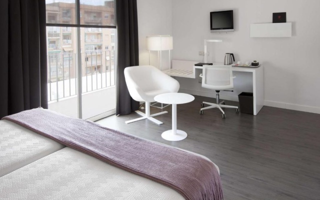 Standard Double room (full double bed) (bed type is subject to availability)