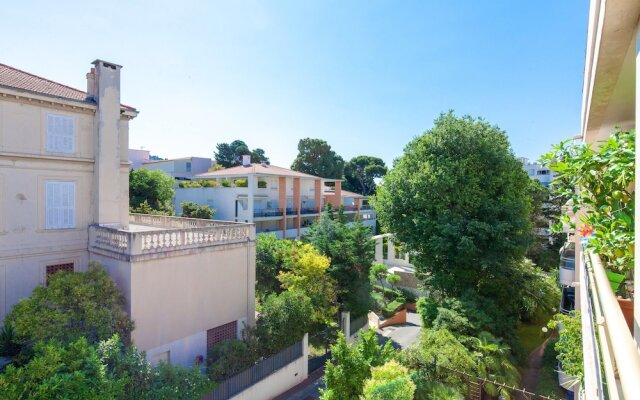 Studio In Cannes With Wonderful City View Terrace And Wifi 50 M From The Beach