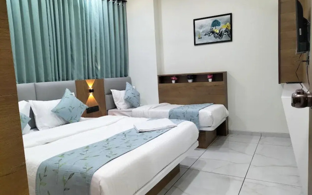 Hotel Paris Plaza