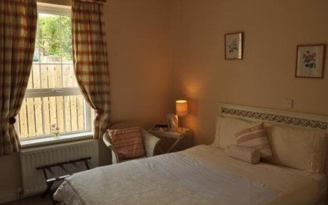 Longvale House