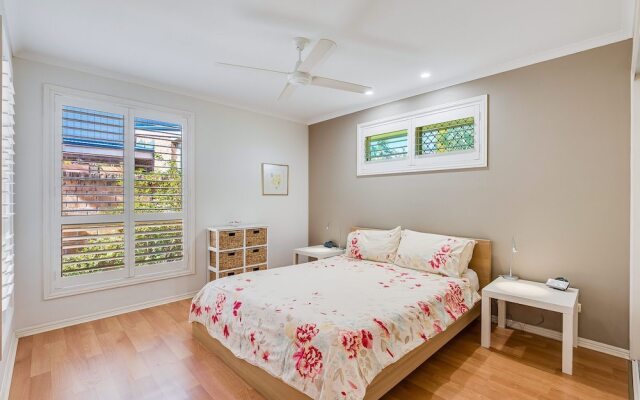 SECRET GARDEN - WiFi - Netflix - Pet Friendly