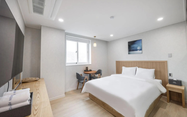 Dongbusan Oncheon Hotel