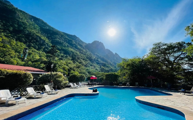Hotel Chipinque