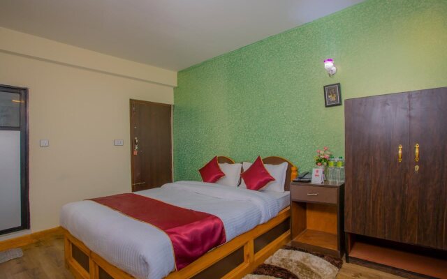 OYO 265 Hotel Black Stone