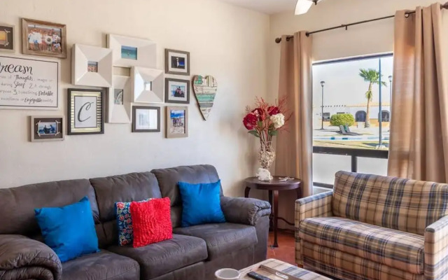 Mexican Ambience Townhome With Pool 2