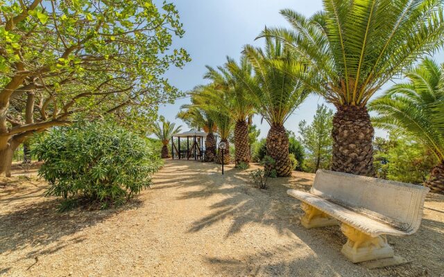 Baia Renella Residence