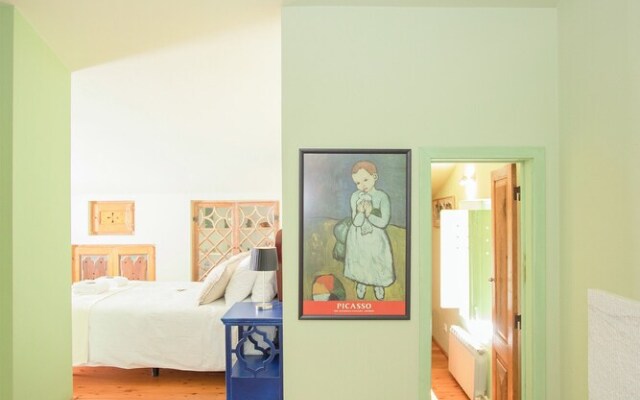 Local 9 - Casa do chapim azul