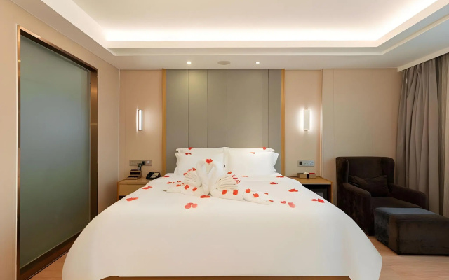 Lavande Hotels Guangzhou Fangcun Huadiwan Metro Station – Guest Rooms – Guangzhou