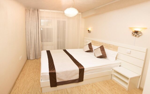 UB Suites Hotel