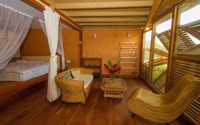 Eco Lodge