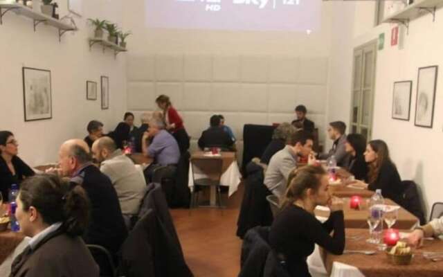 Student's Hostel della Ghiara