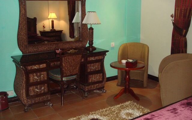 Blue Pearl Hotel & Apartments