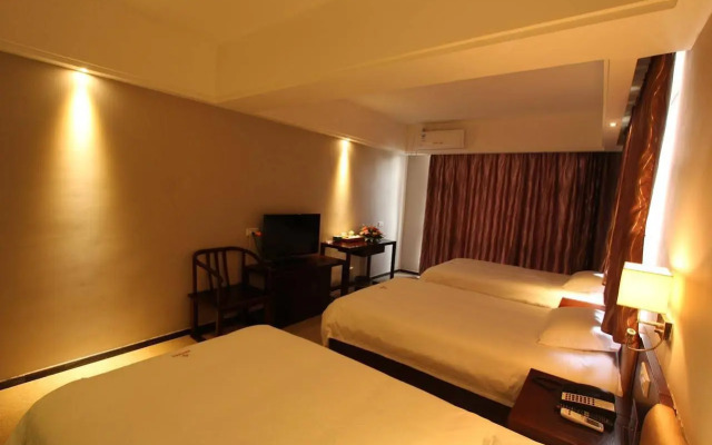 Yangshuo Spring Hill Hotel