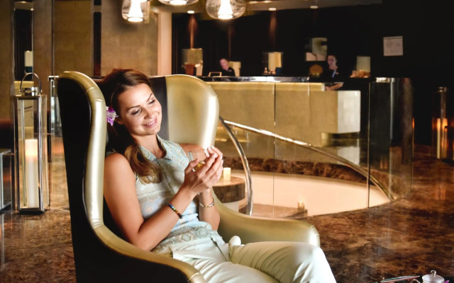 Al Ain Rotana Hotel