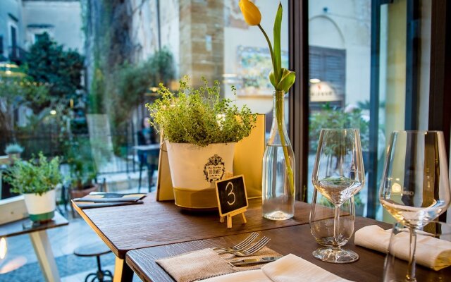 De Gregorio Suites