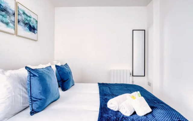 Stunning 2 Bed City Centre & Bute Park