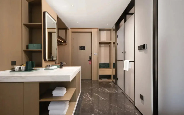 Ramada Plaza By Wyndham Wuhan Hanyang