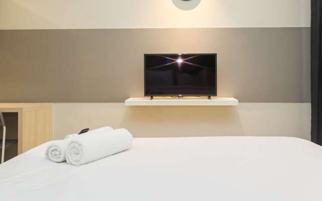 Nice and Modern Studio at Tamansari Iswara Apartment