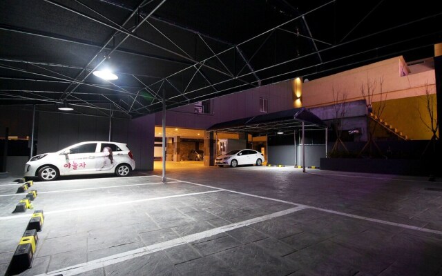 Ulsan Seongnam-dong V