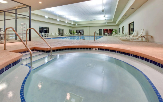 Crowne Plaza Milwaukee South by IHG