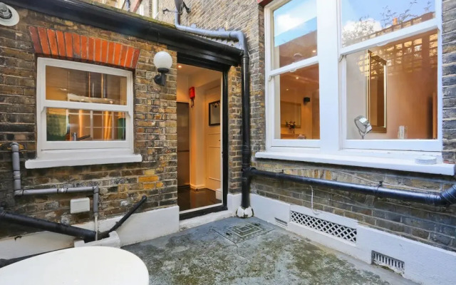 Premium 1 bedroom Apartment Kensington