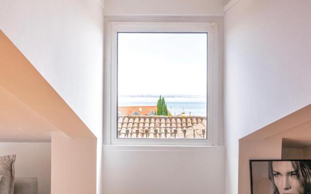 MY LX FLAT Castle Alfama Apartments