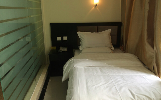 Carat 99 Express Hotel