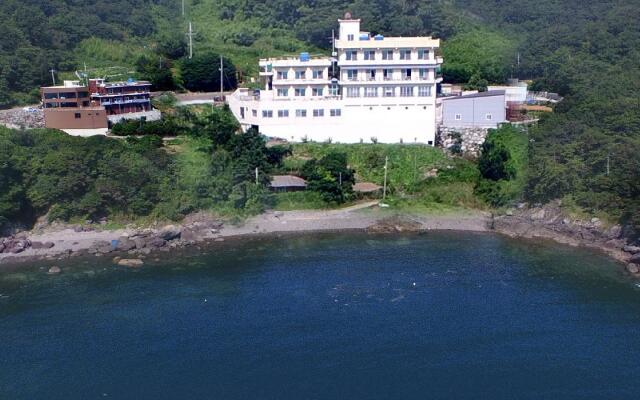 Yeosu Hyangilam Jongjeom Motel Hoitjip Pension