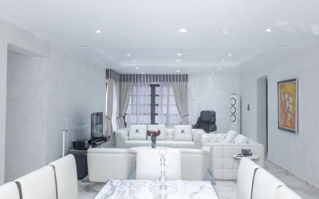 The Wells Carlton Hotel and Apartments