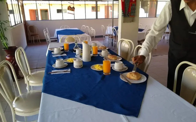 Hotel Comtucar Carhuaz