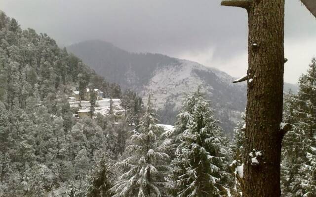 Hotel Megha View Dalhousie