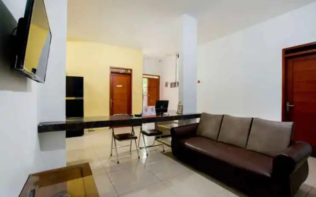 OYO 3029 Diamond Cisitu Residence Syariah
