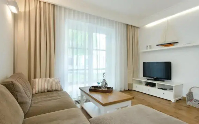 Imperial Apartments - Nautica