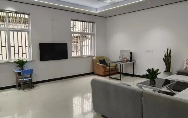 Wuyuan County Swallow Inn