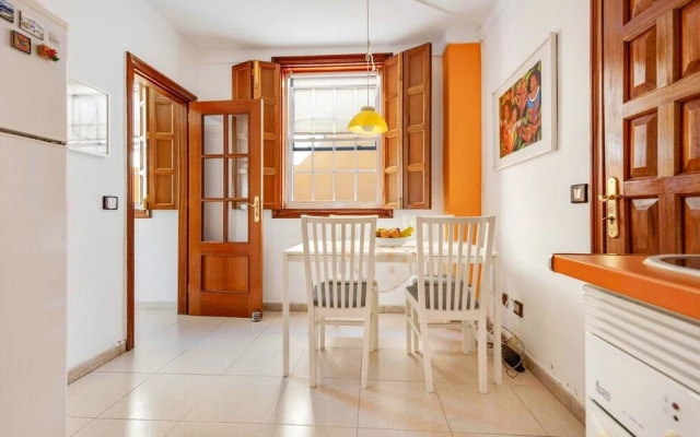 Remarkable 2-bed House in Arona