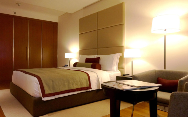 Oryx Airport Hotel