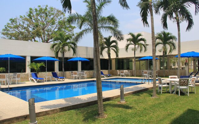 Holiday Inn Express Paraiso Dos Bocas, an IHG Hotel