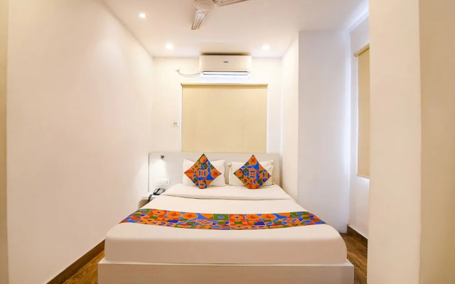 Fabhotel Globe Express