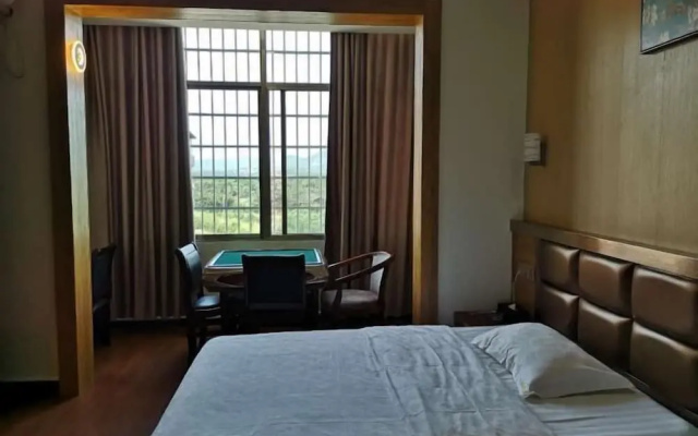 Sanhe Holiday Inn – Guest Rooms – Yongzhou
